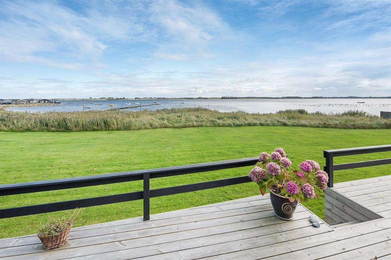 Eksklusiv Feriebolig Med Panoramaudsigt Villa Munkebo Buitenkant foto