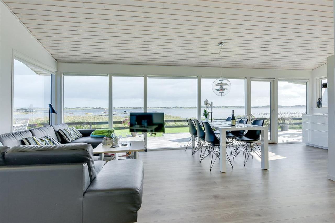 Eksklusiv Feriebolig Med Panoramaudsigt Villa Munkebo Buitenkant foto