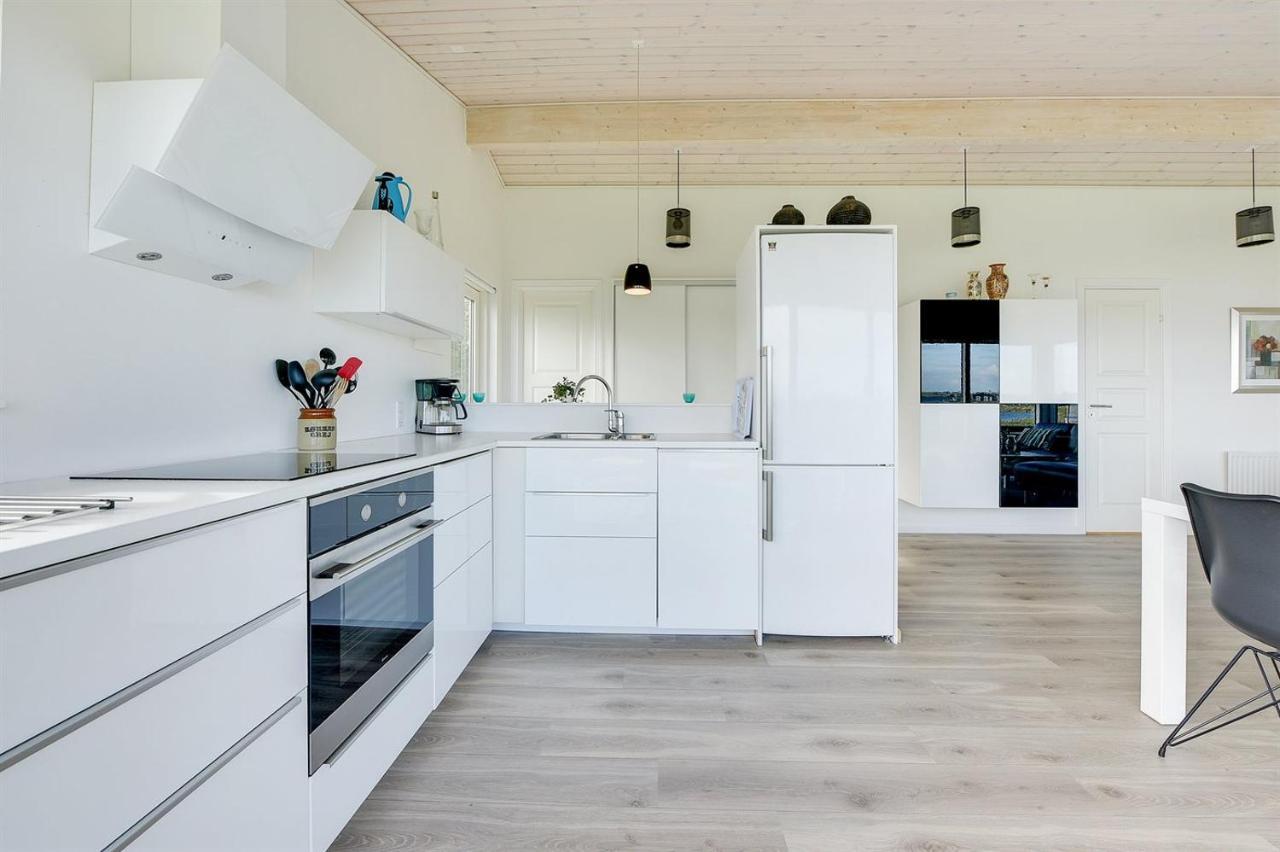 Eksklusiv Feriebolig Med Panoramaudsigt Villa Munkebo Buitenkant foto