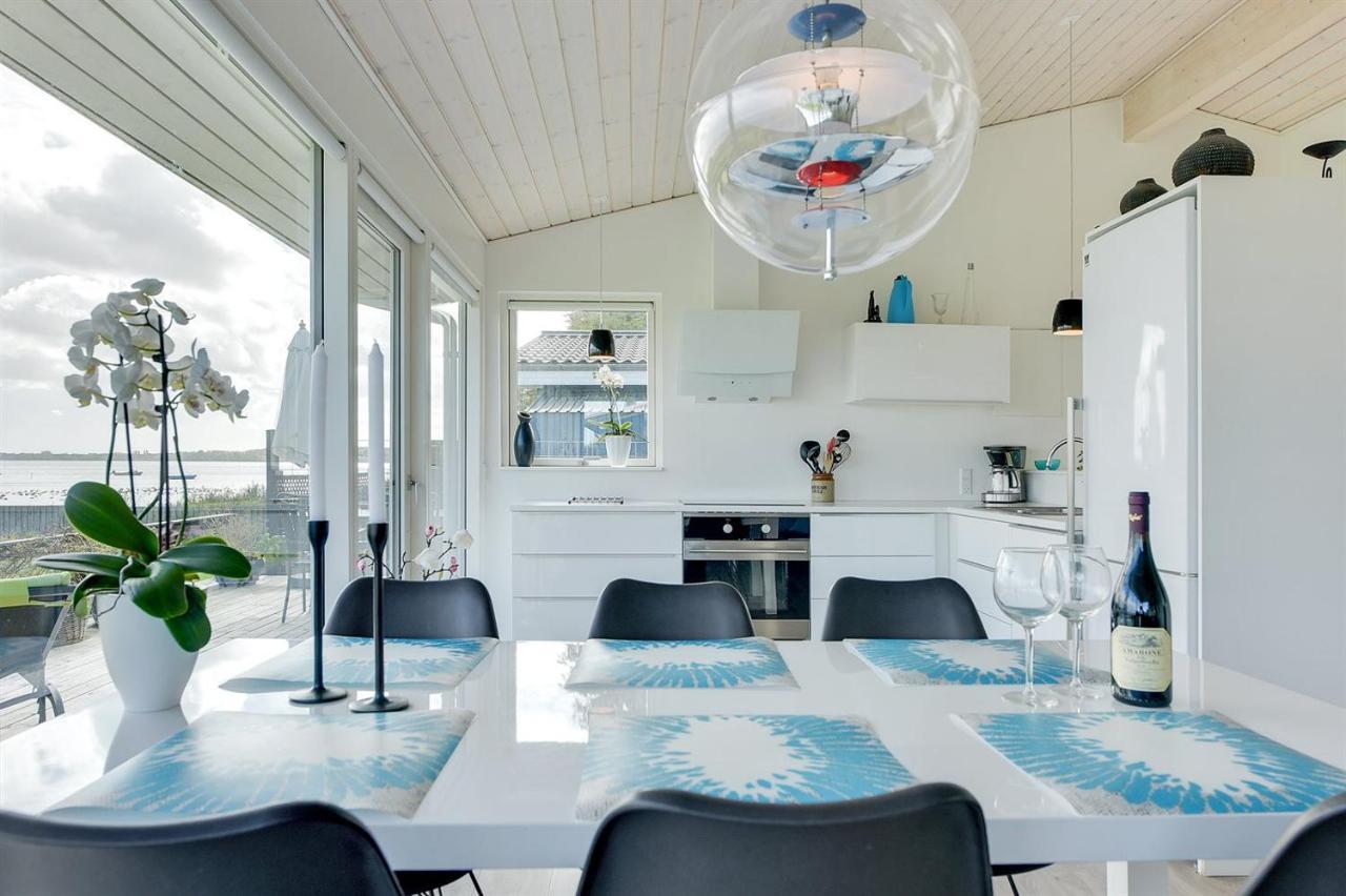 Eksklusiv Feriebolig Med Panoramaudsigt Villa Munkebo Buitenkant foto
